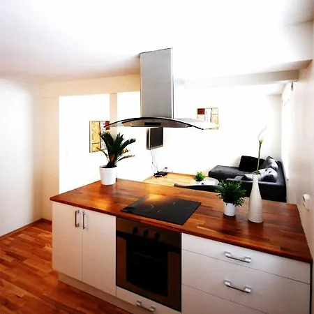 Housing, Breibakken 29 アパート
